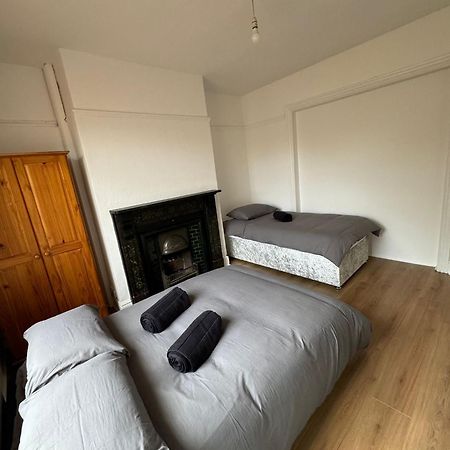 Very Nice Triple Room At 2 Iveragh Rd-5 Δουβλίνο Εξωτερικό φωτογραφία