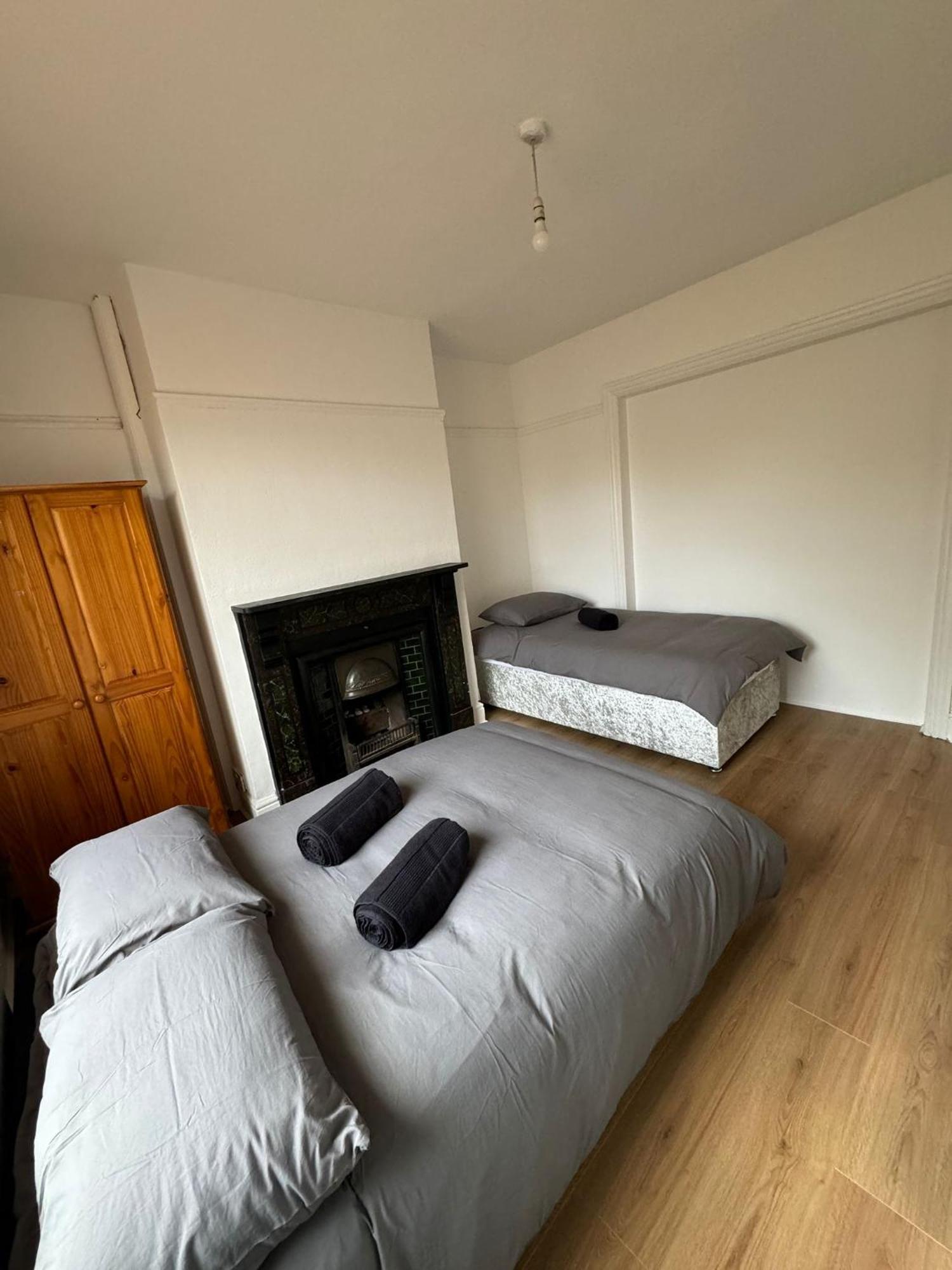 Very Nice Triple Room At 2 Iveragh Rd-5 Δουβλίνο Εξωτερικό φωτογραφία