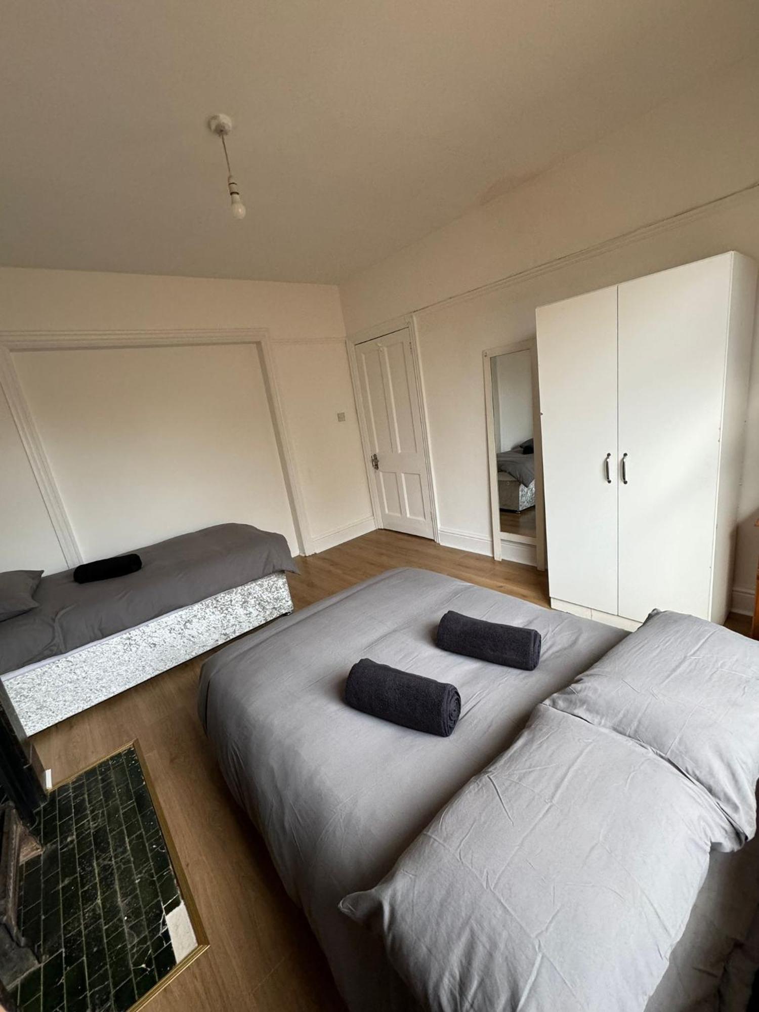 Very Nice Triple Room At 2 Iveragh Rd-5 Δουβλίνο Εξωτερικό φωτογραφία
